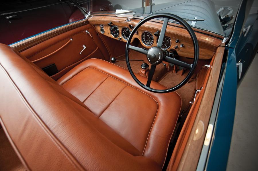 Торпедо Lagonda LG6 Rapide Drophead Coupe 1938 года  (фото 23 из 40)